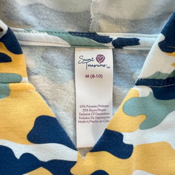 Comfortable Secret Treasures Hoodie & Shorts - Picture 6 of 13